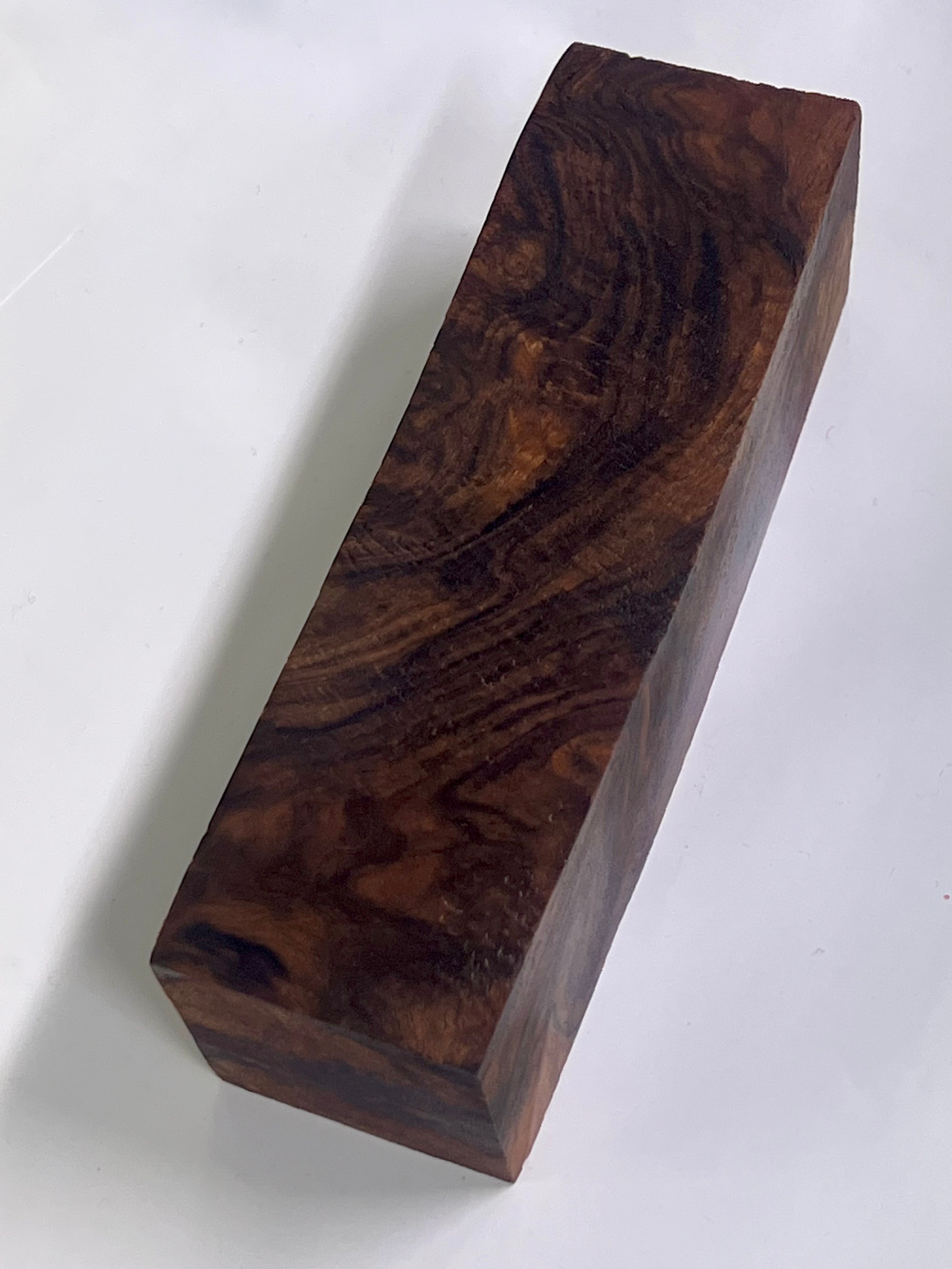 Ébauche de crosse en noyer premium