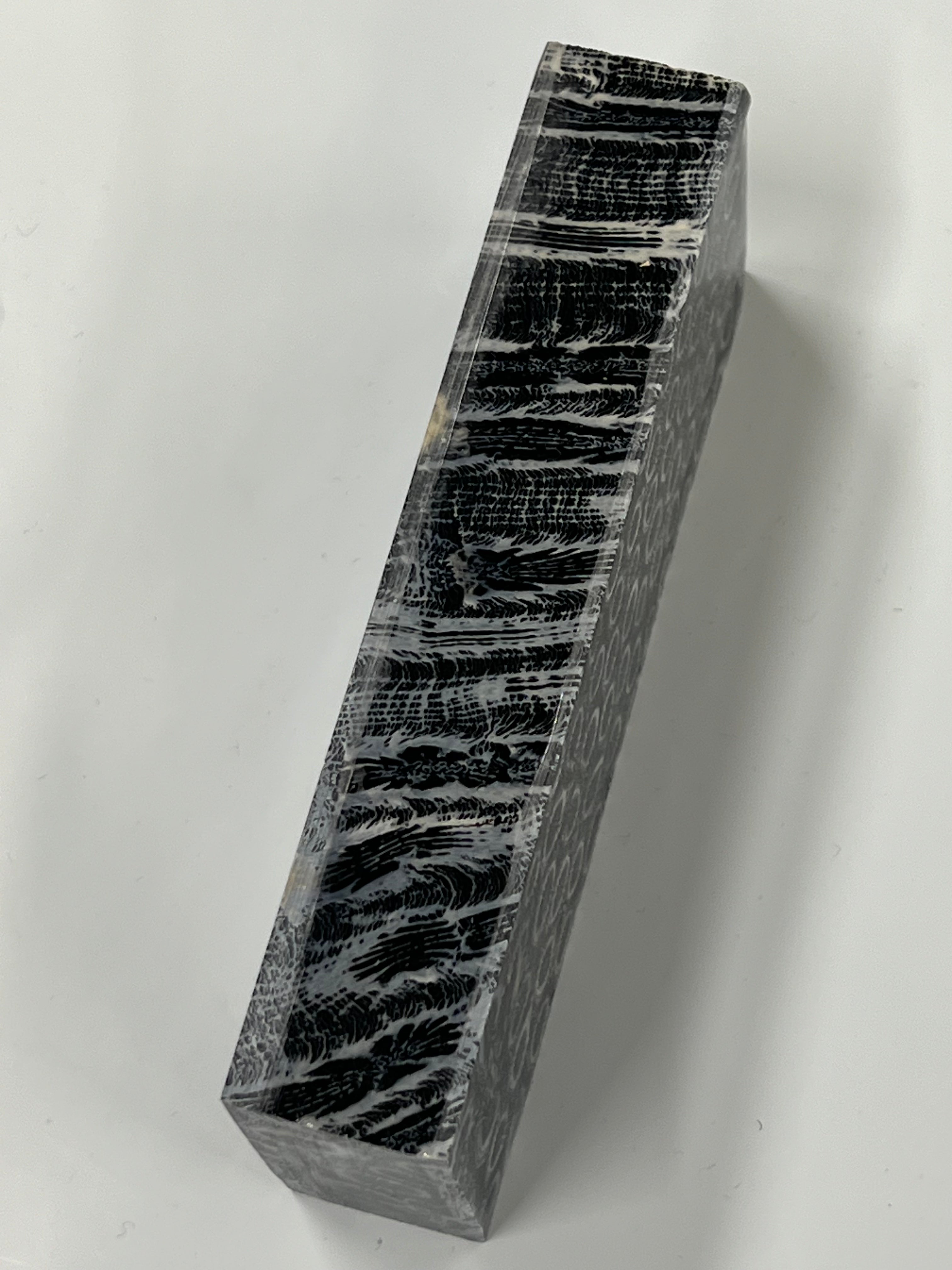 Ébauche de manche en corail fossile K4 (noir)