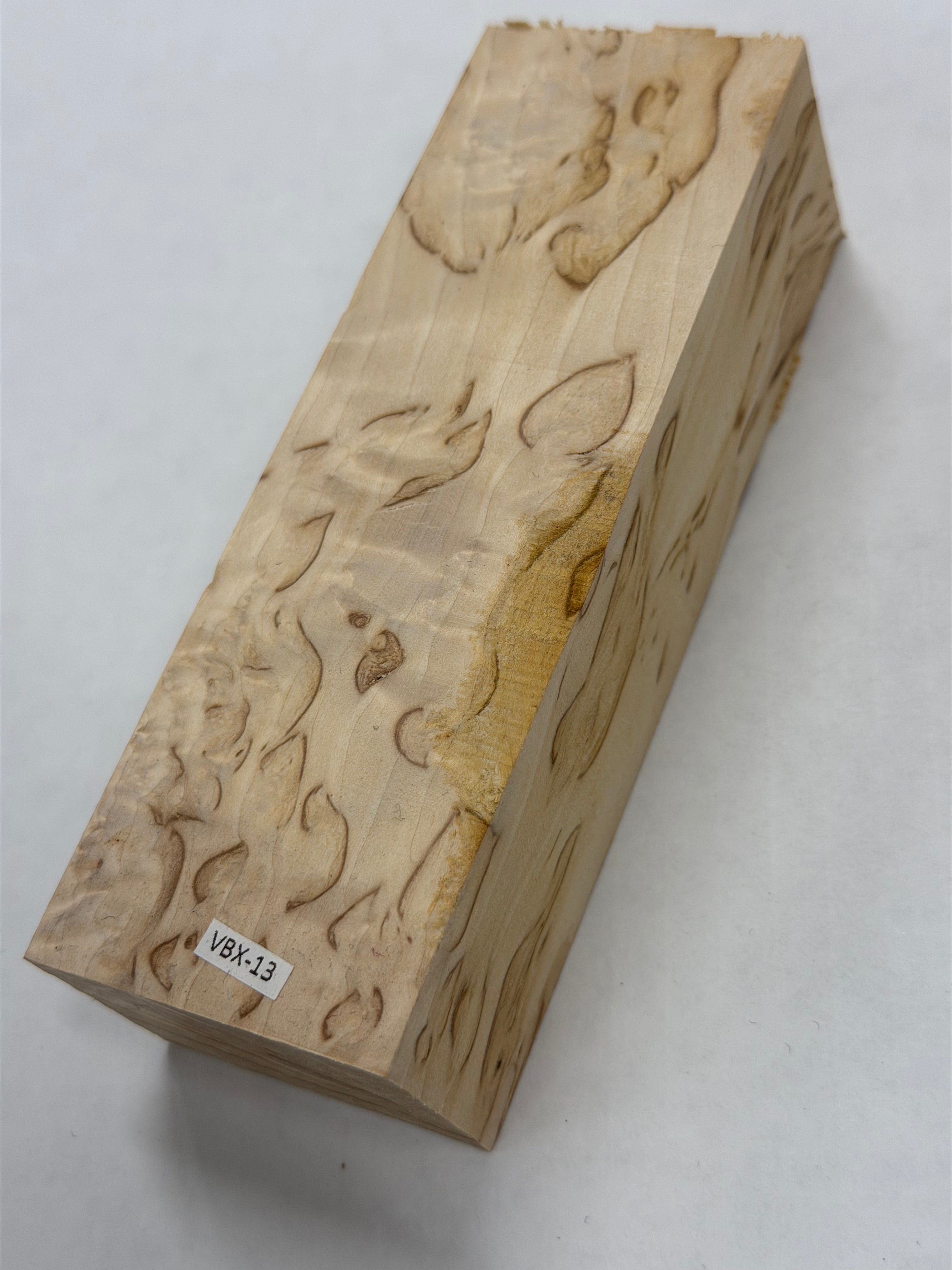 Bouleau madré Valbjørk VBX-13 ; 36x46x136mm