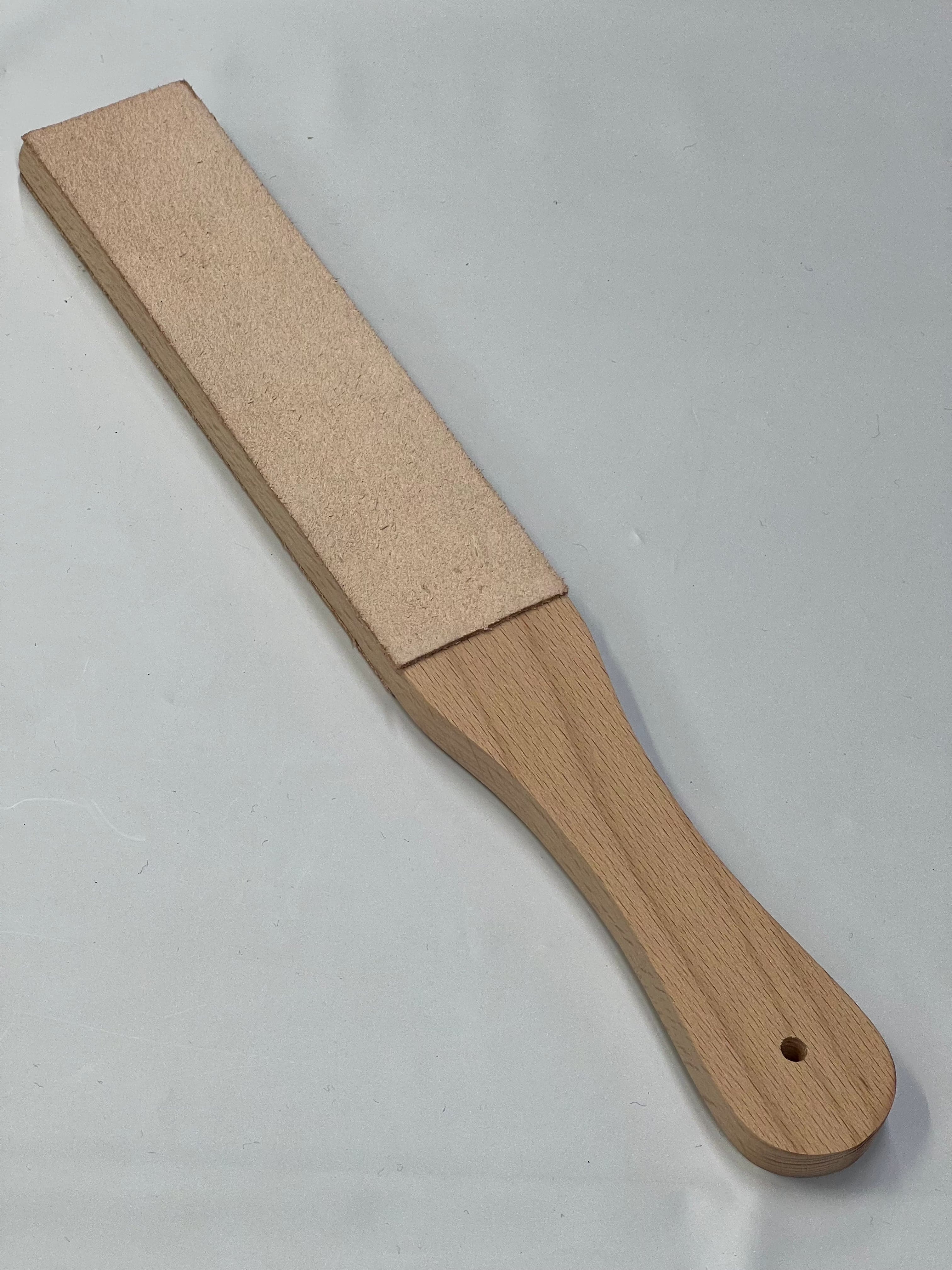 Cuir à rasoir double face sur socle en bois RW054