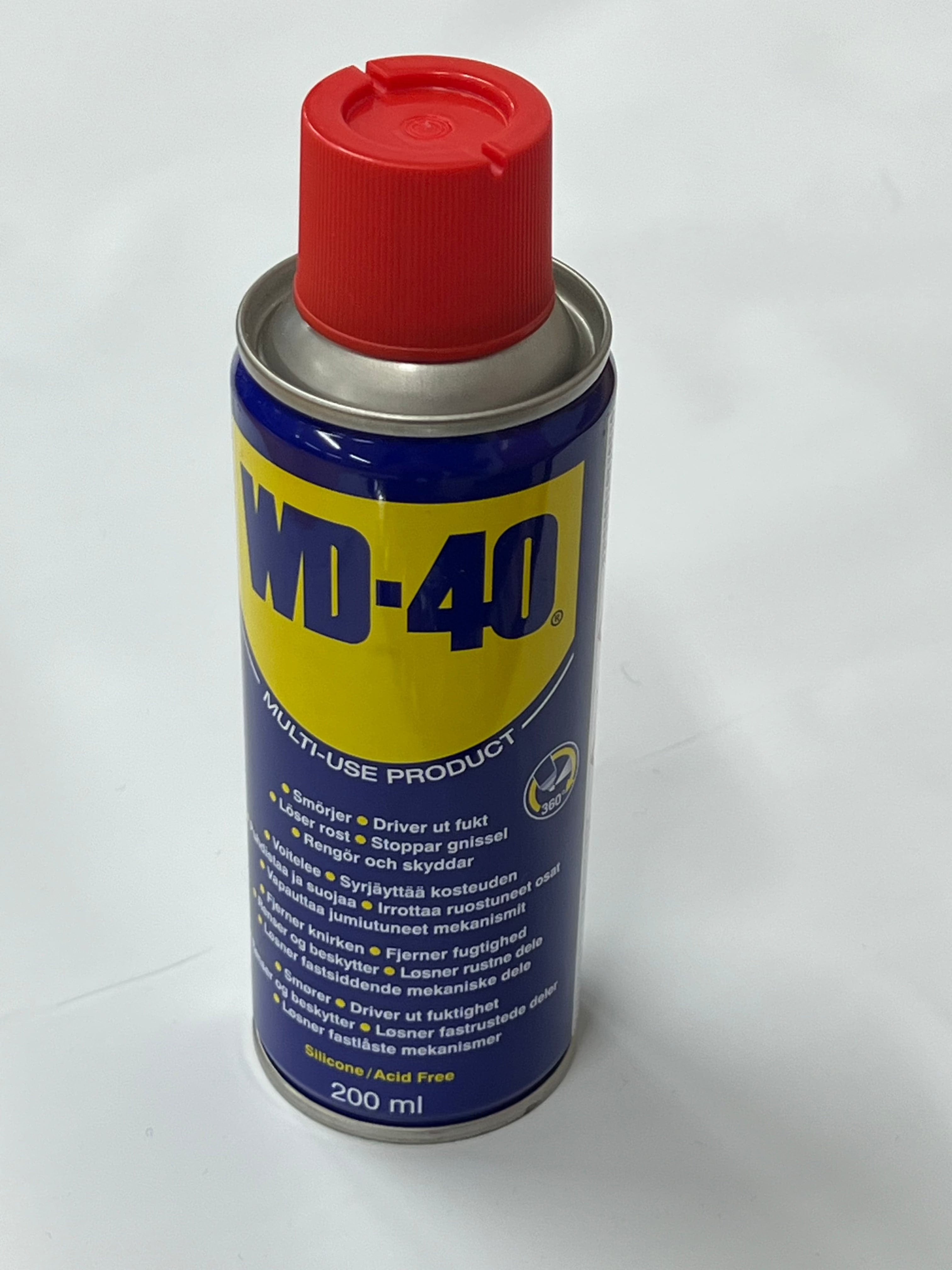 Spray multifonction WD-40