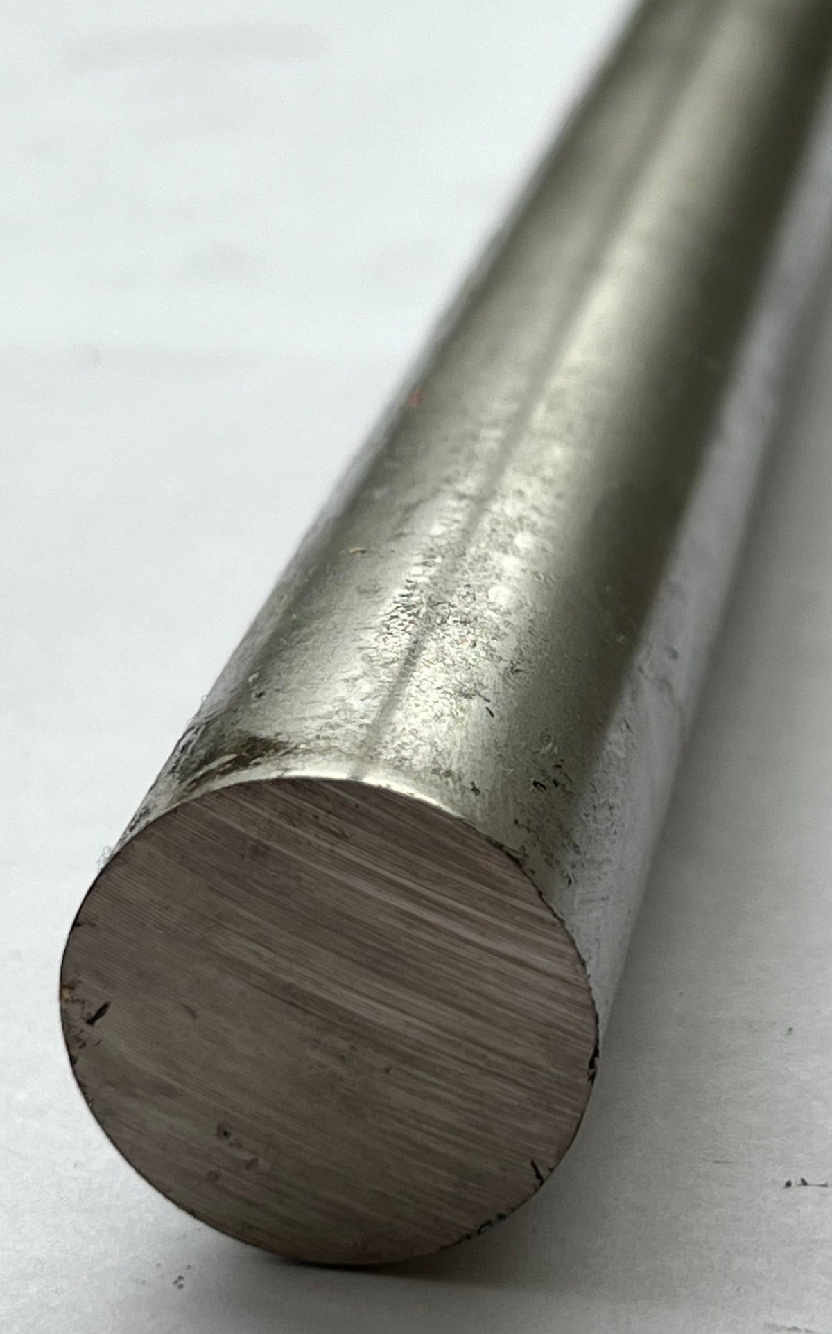 Acier à outils rond/axe O1 Arne