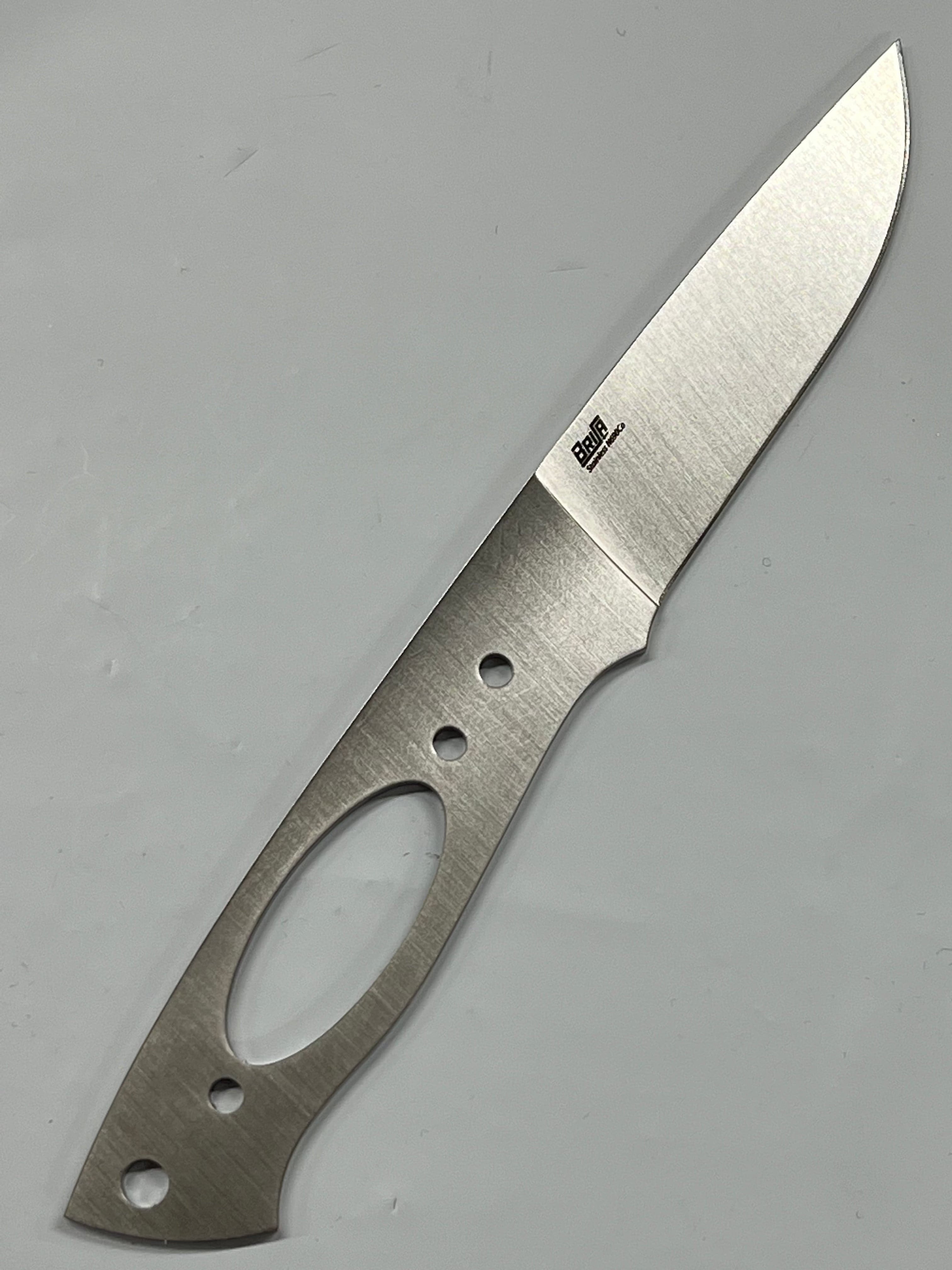 Lame de couteau Brisa Trapper 95 plat en acier inoxydable N690