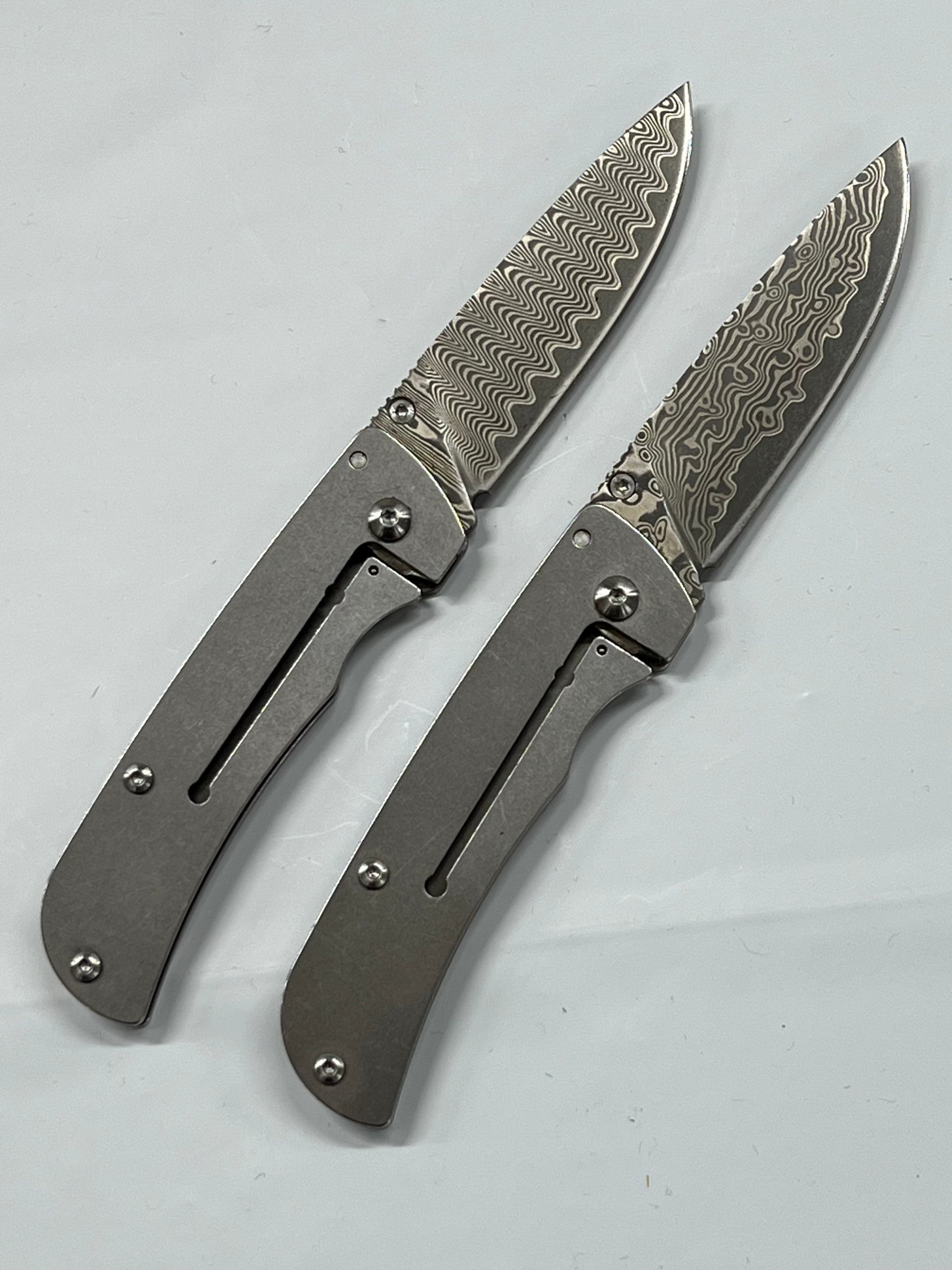 Ensemble de couteaux pliants Gentleman Damas échelle