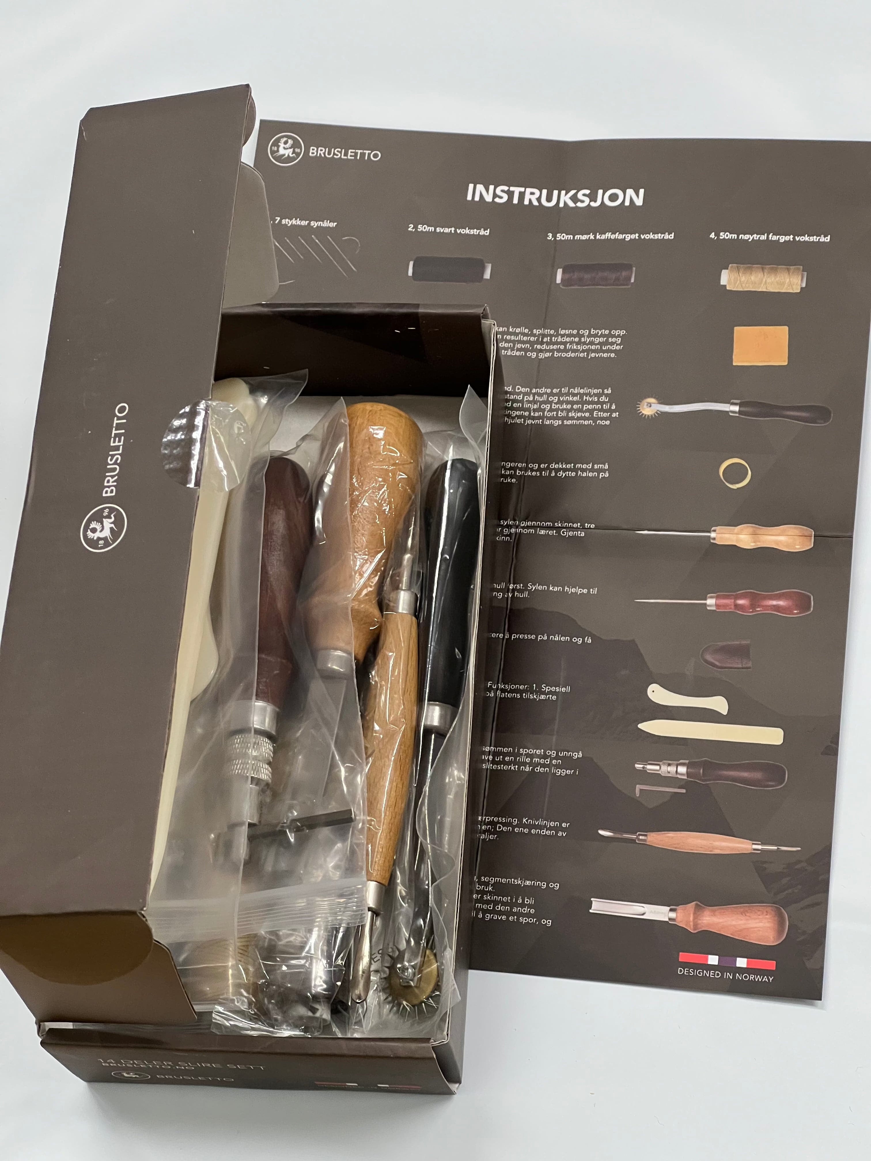 Kit d'outils pour la fabrication d'étuis 14 pièces