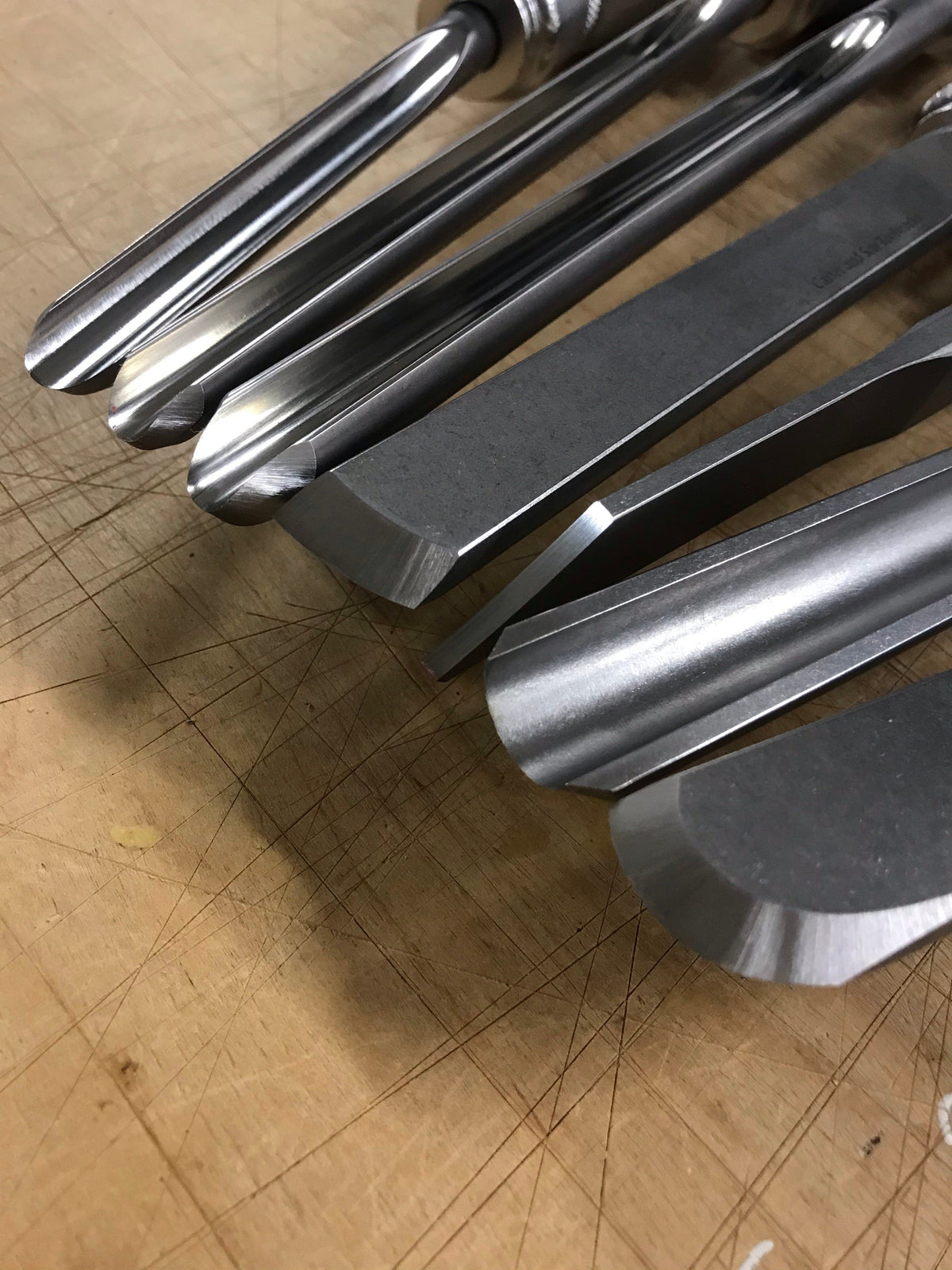 Gouge de tournage M42 en acier rapide - Carter and Son Toolworks