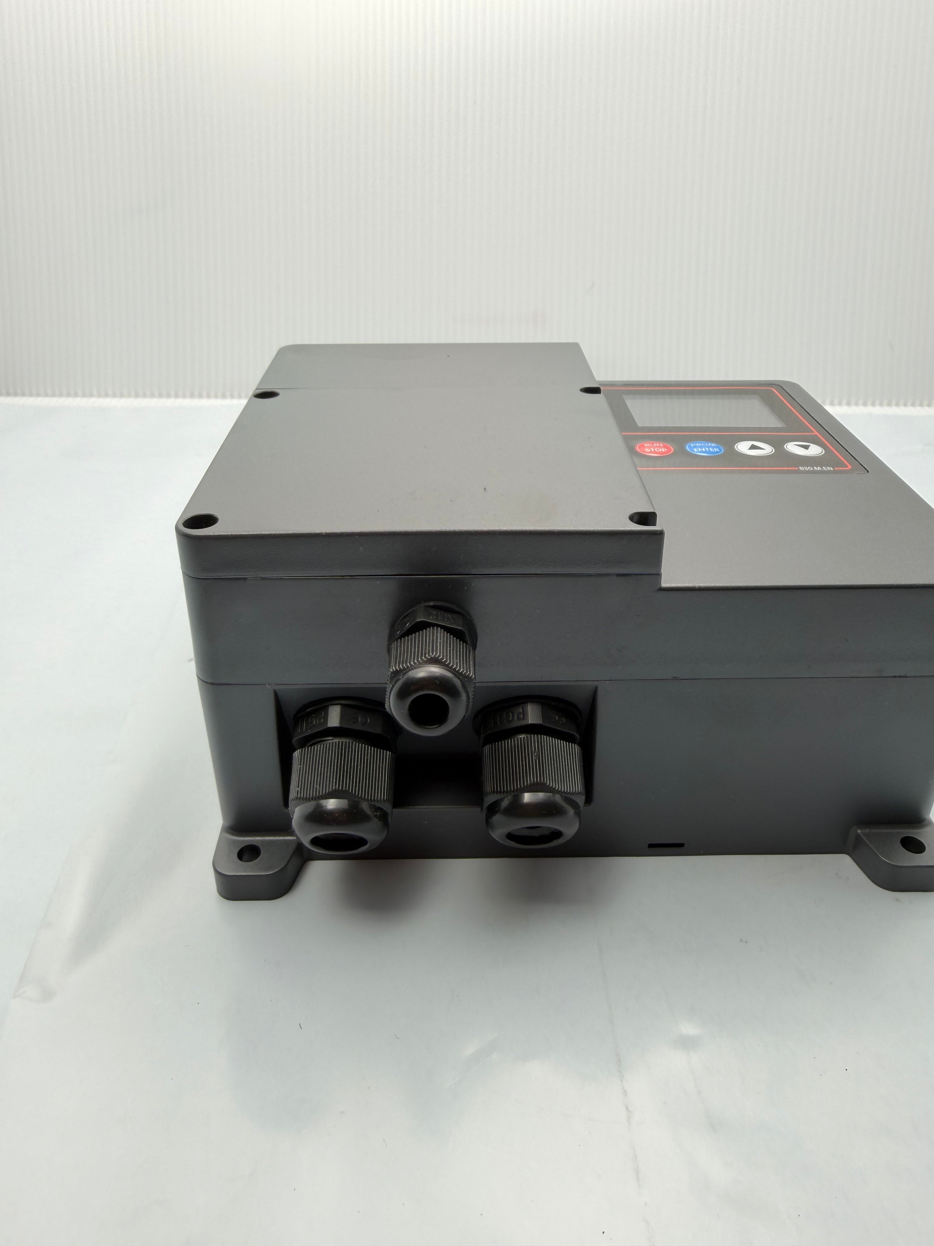 Variateur de fréquence Contrôle de vitesse pour ponceuse S1 VFD 1,5kW 230V monophasé vers triphasé