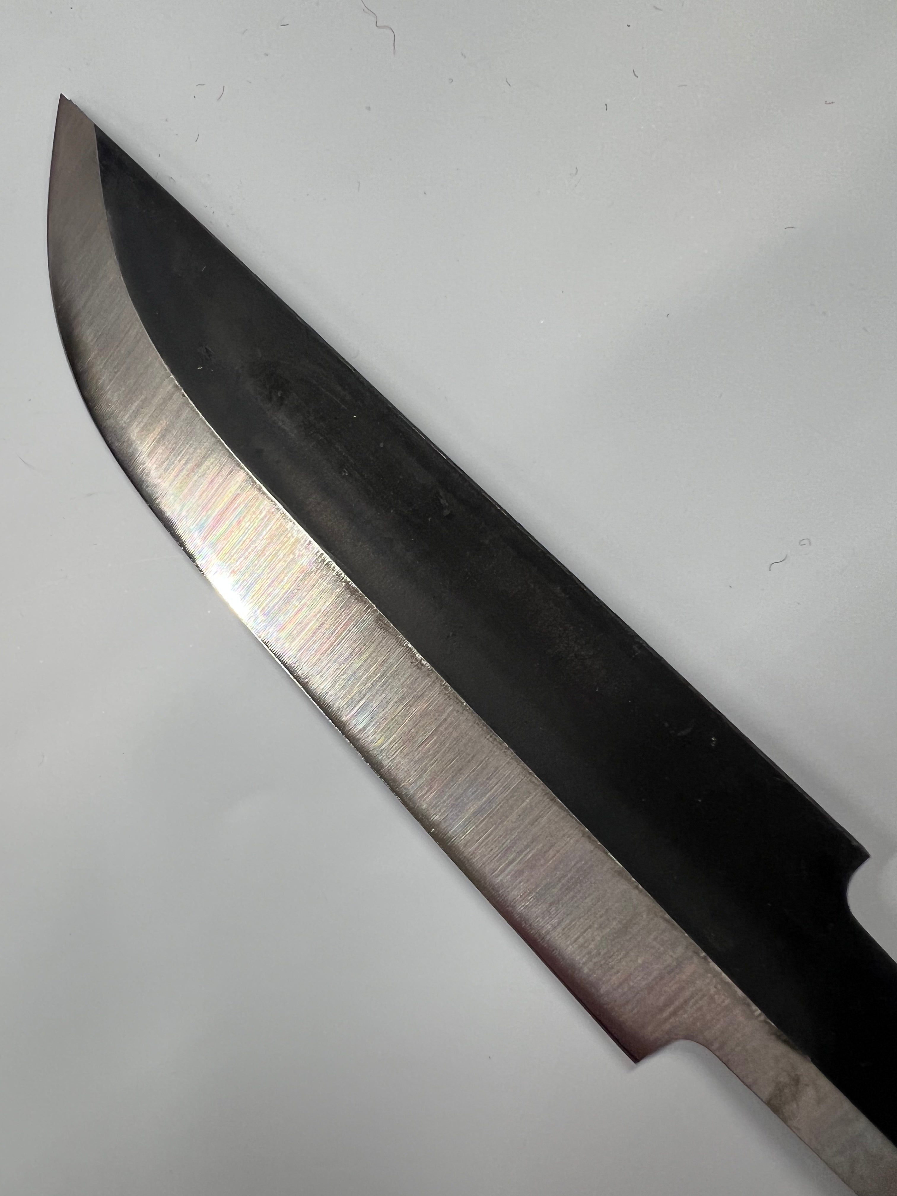 Lame de couteau Leuku 120 mm sans ricasso