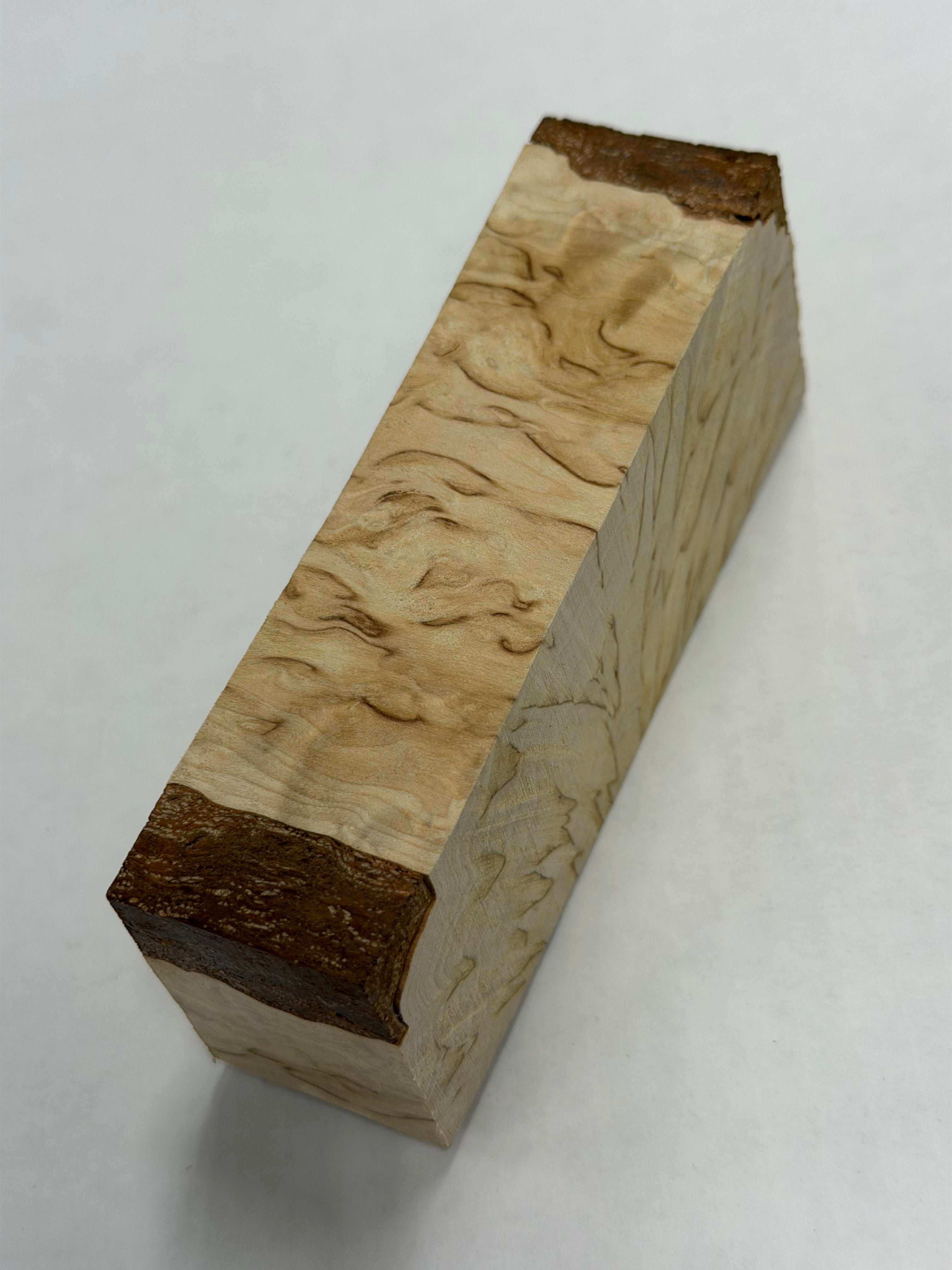 Bouleau madré Valbjørk VBX-7 ; 33x46x125 mm