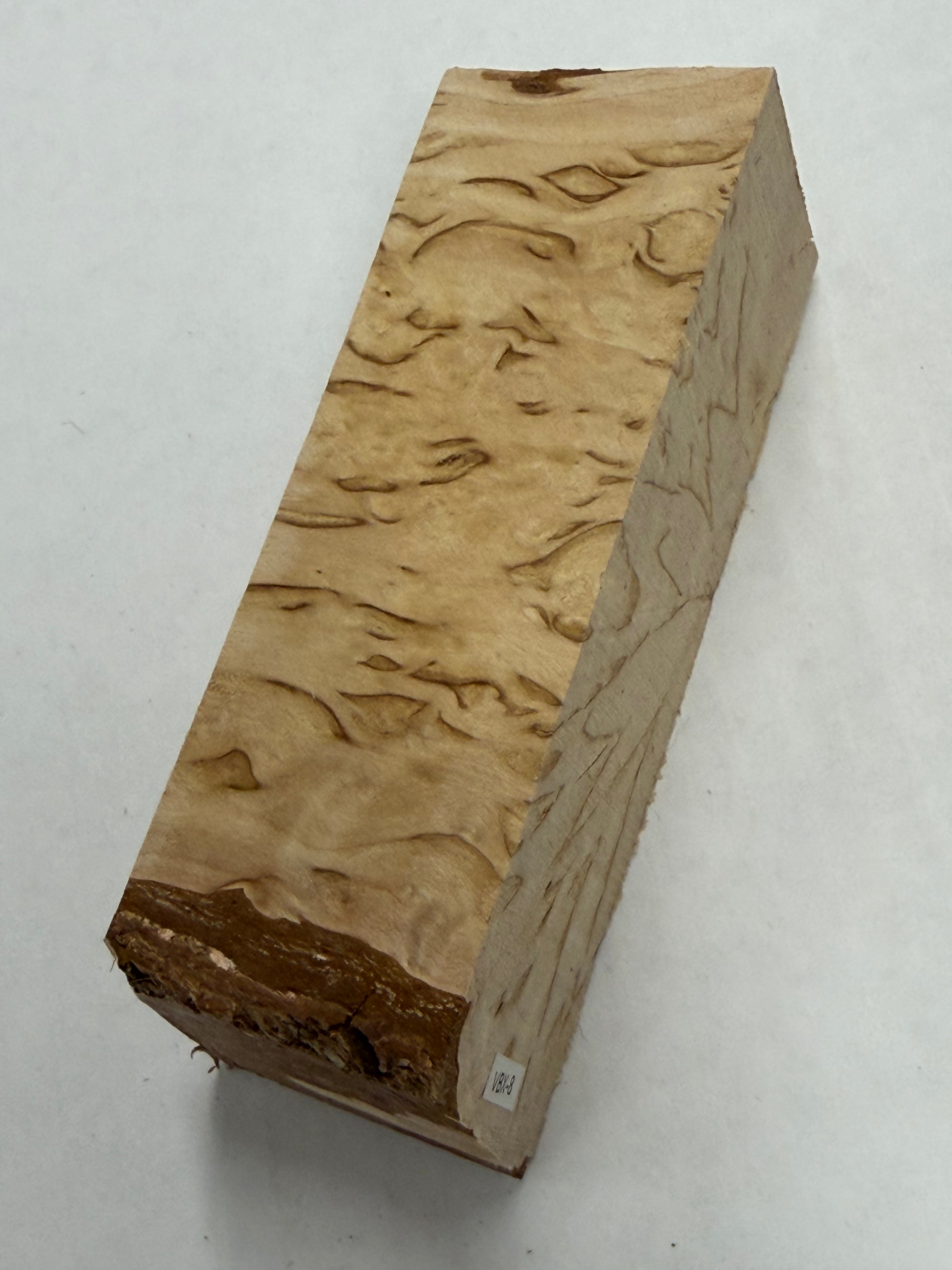 Bouleau madré VBX-8 ; 38x43x112 mm