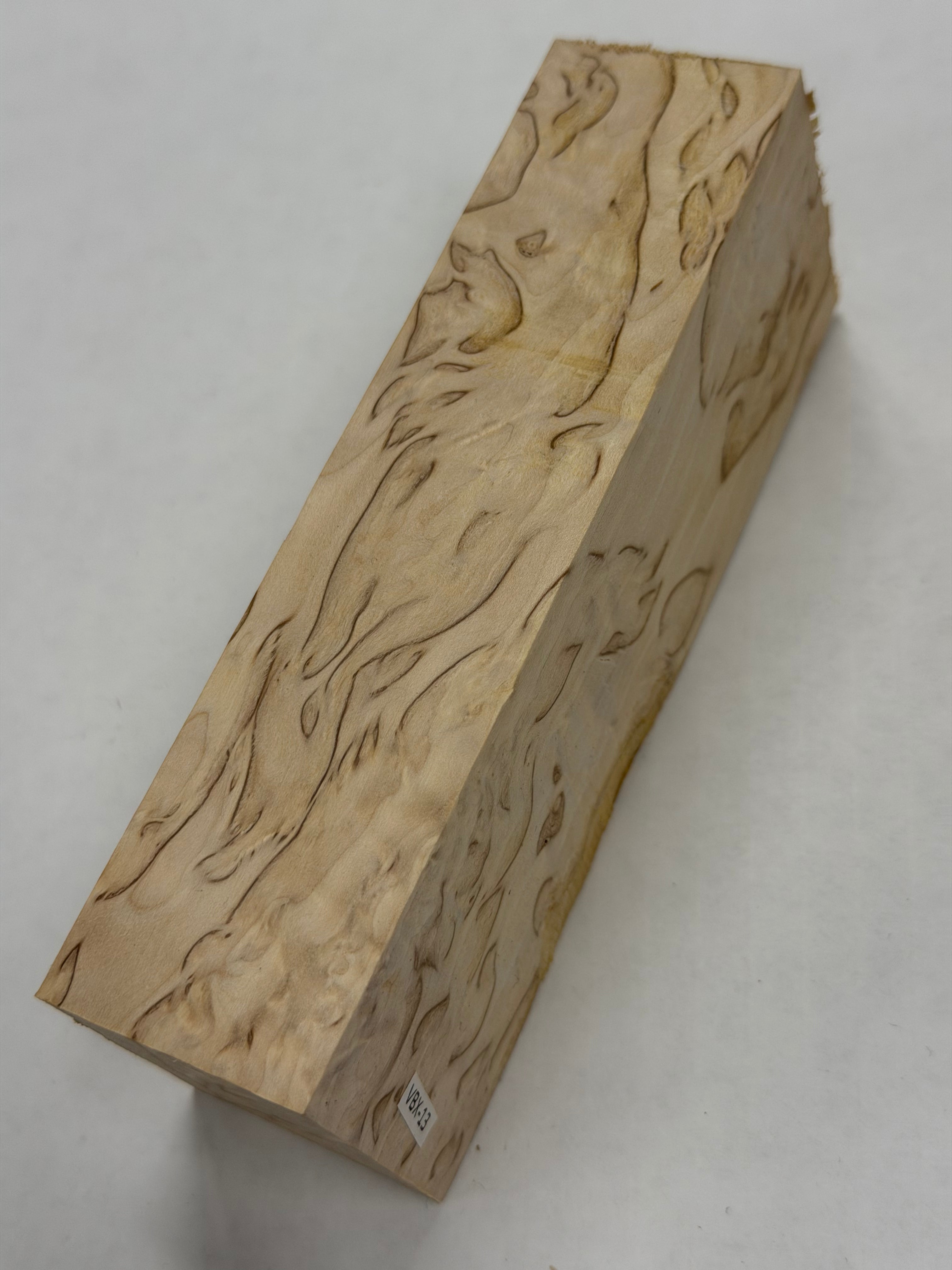 Bouleau madré Valbjørk VBX-13 ; 36x46x136mm