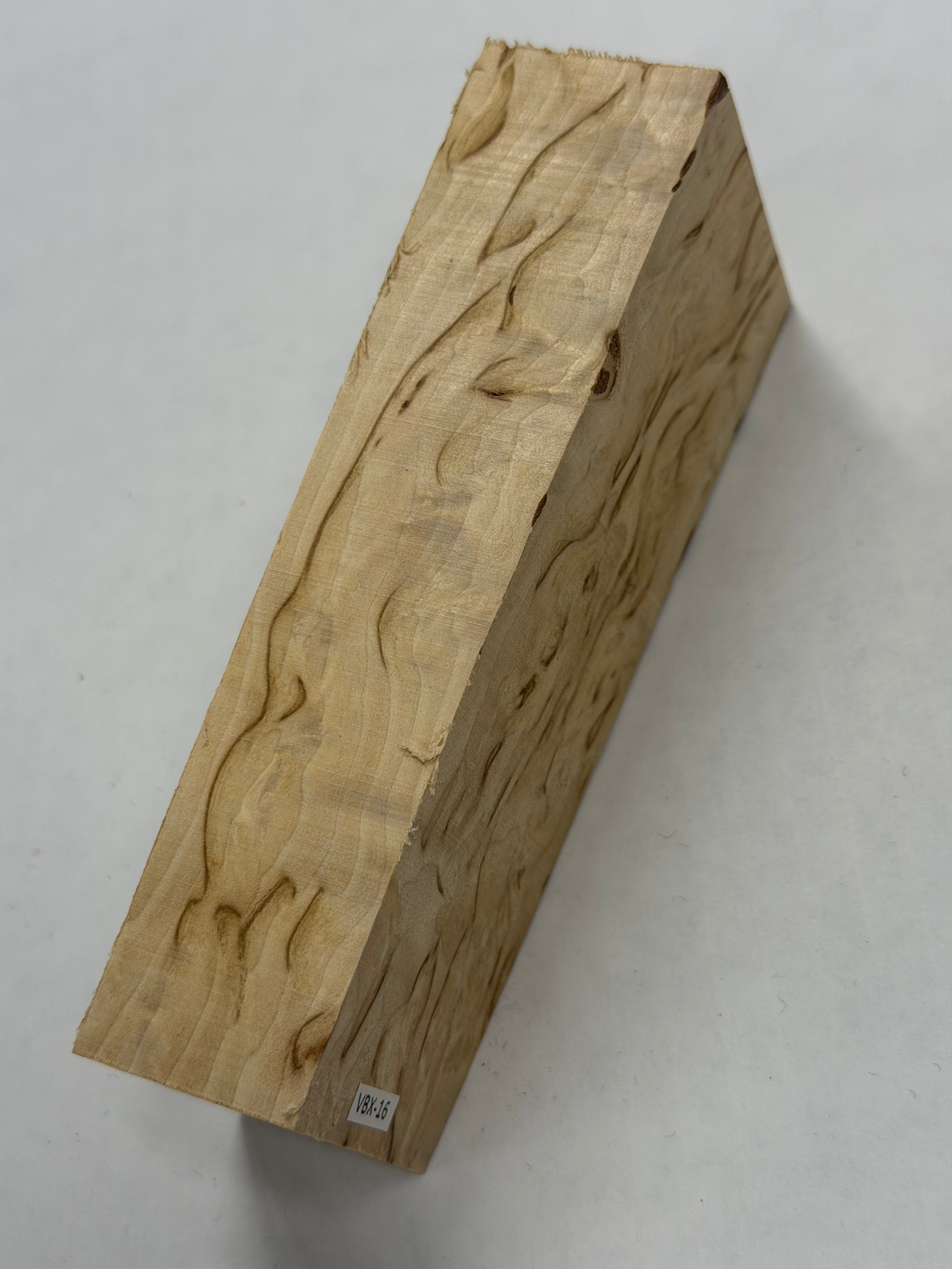 Bouleau verruqueux madré VBX-16 ; 29x42x133 mm