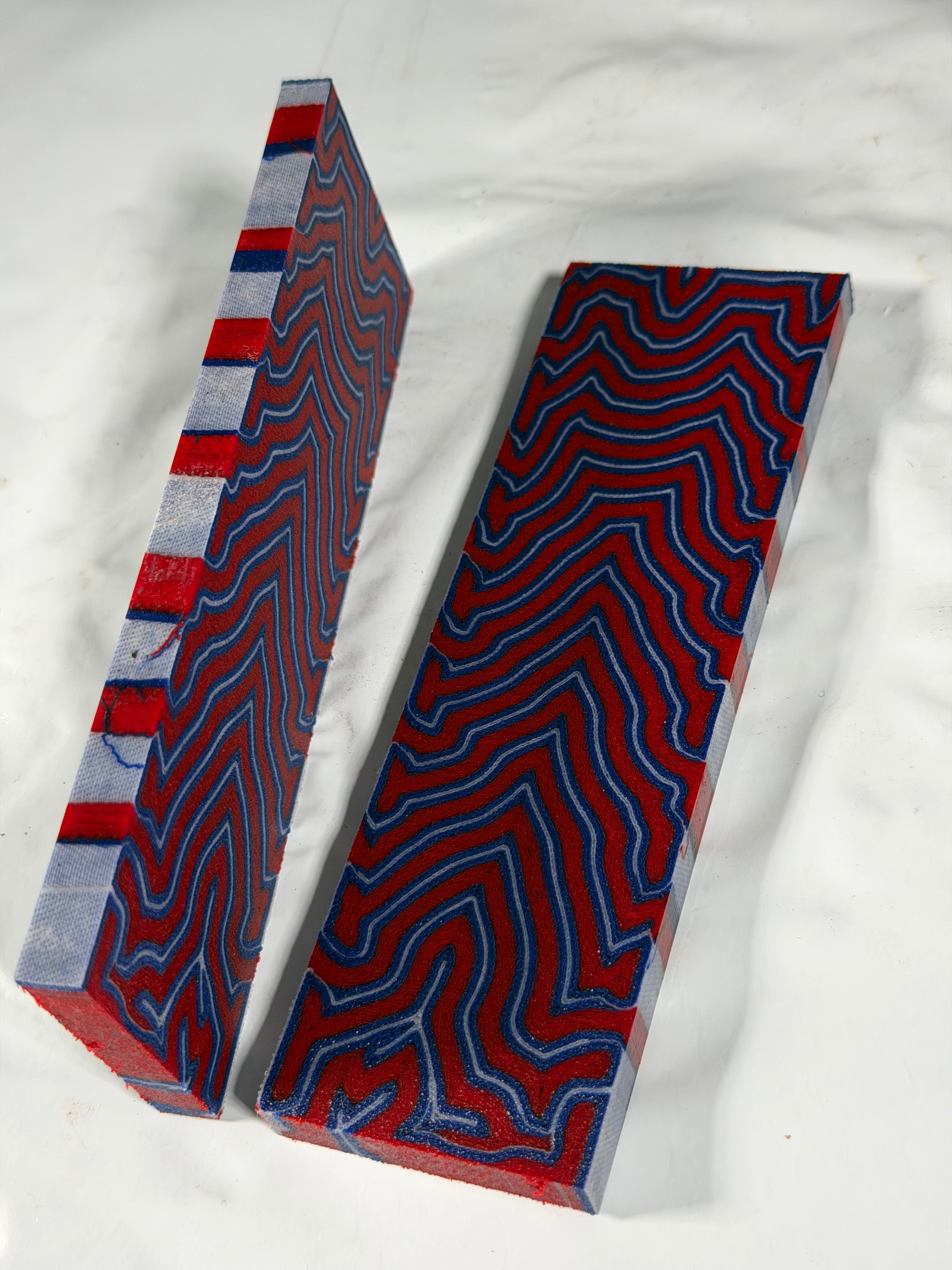 Micarta Damas rouge blanc bleu (lot de 2 plaques)