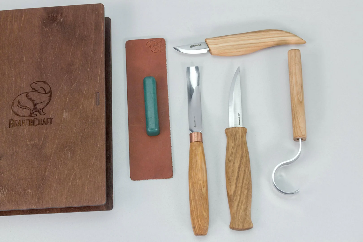 Set de gouges pour sculpture sur bois S43Book