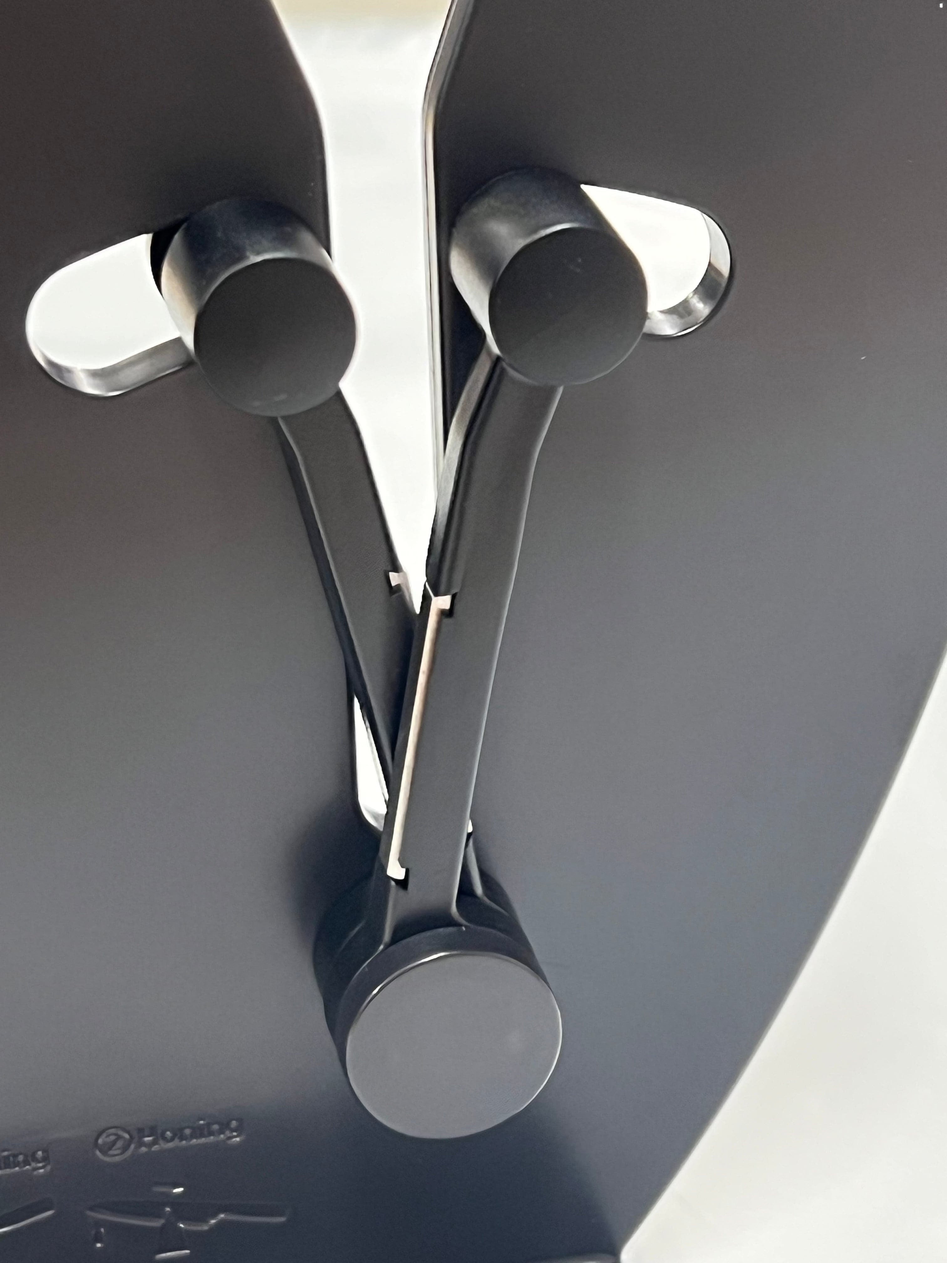 Aiguiseur de couteaux à angle réglable automatiquement 22-46 degrés RISAM RM022