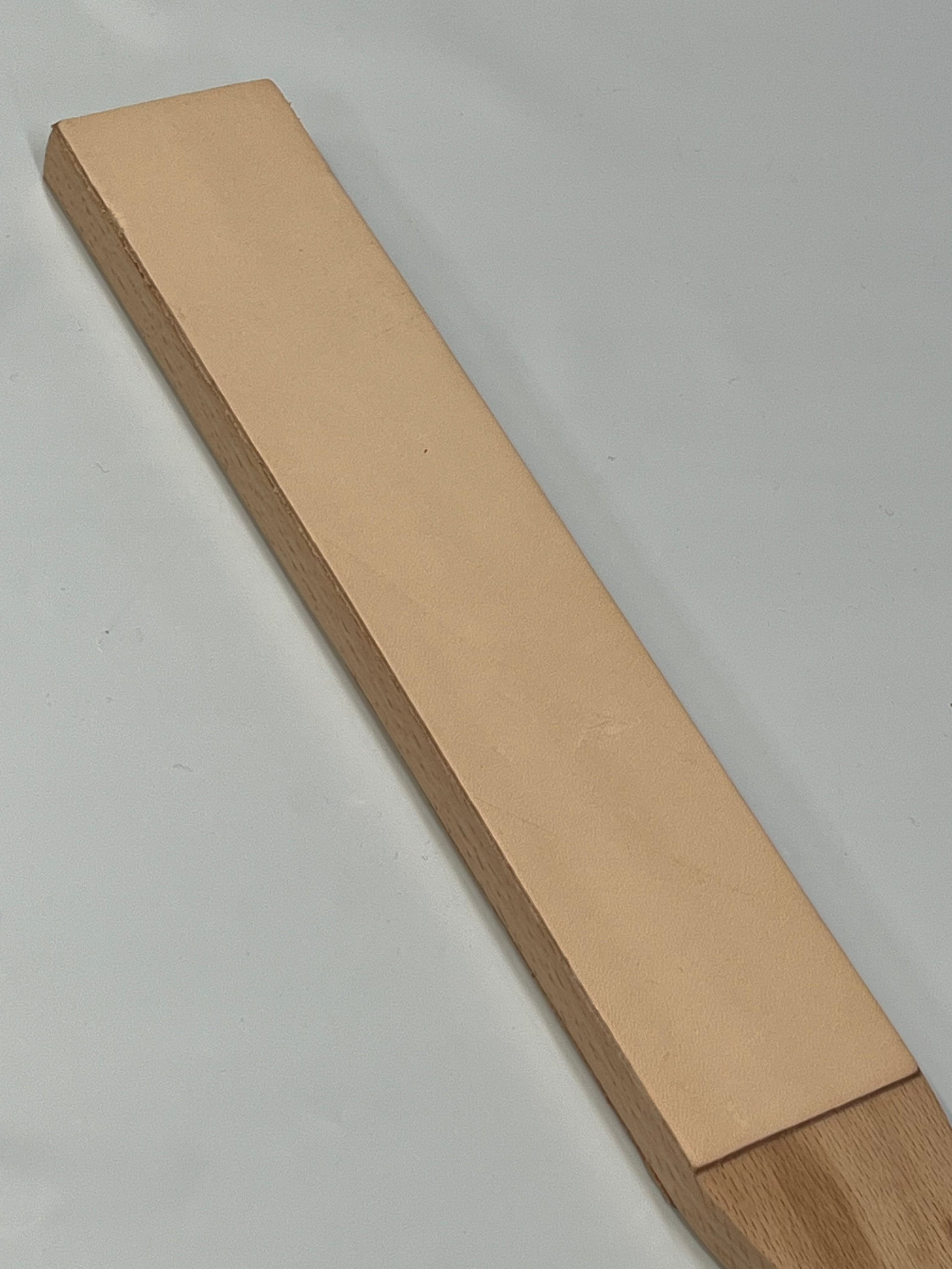 Cuir à rasoir double face sur socle en bois RW054-B