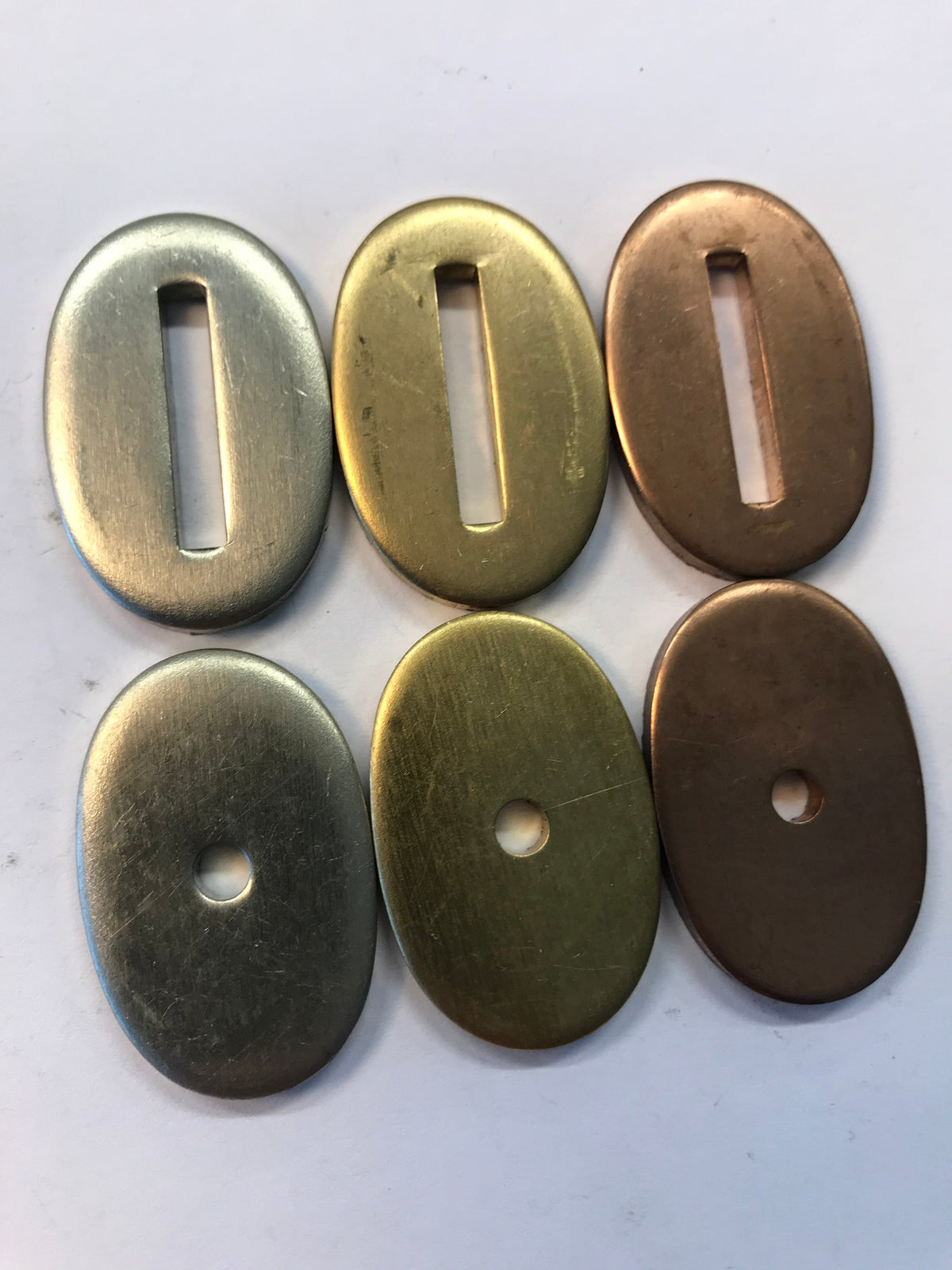 Embout ou plaque d'extrémité 21x32mm