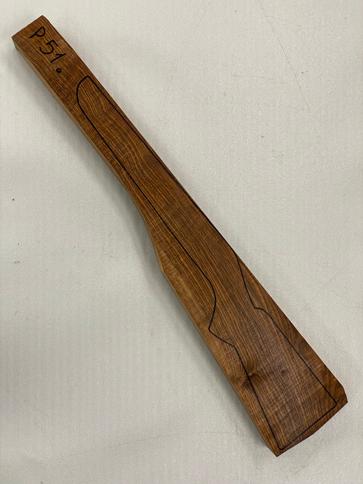 Ébauche de crosse de fusil en noyer turc grade 3 P-51