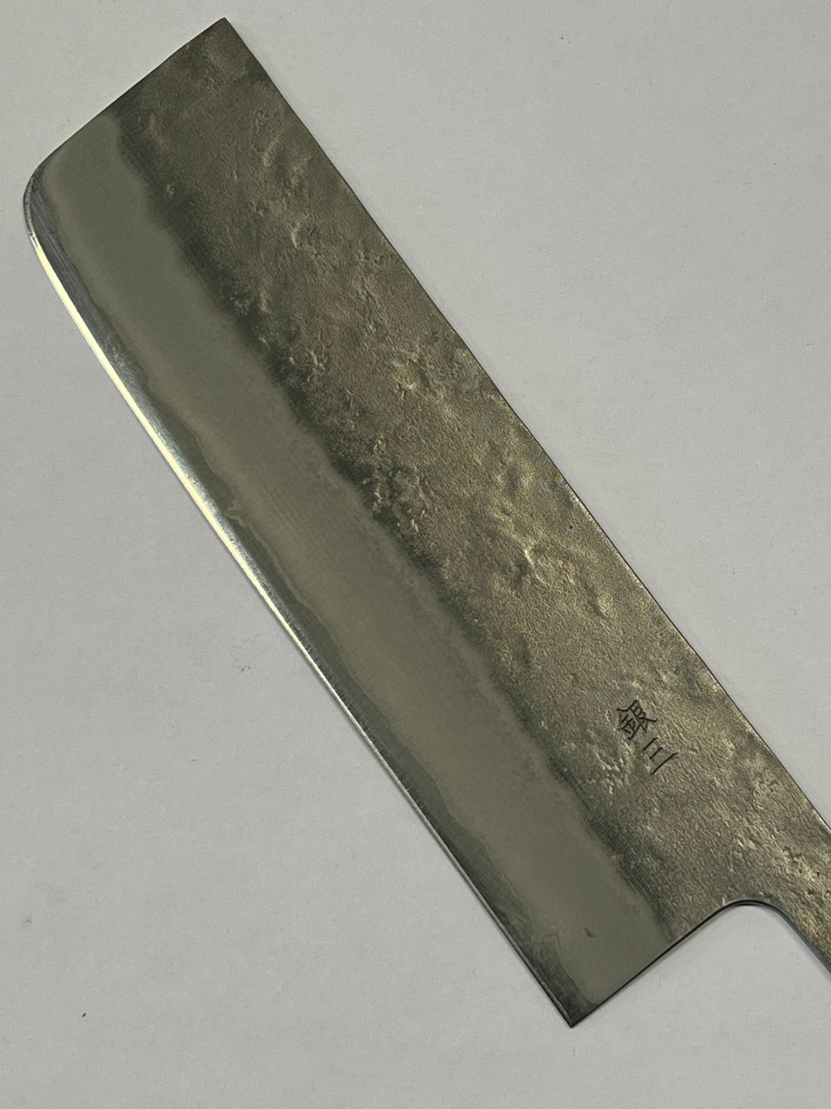 Lame de couteau japonaise forgée à la main Nakiri 165 Silver3
