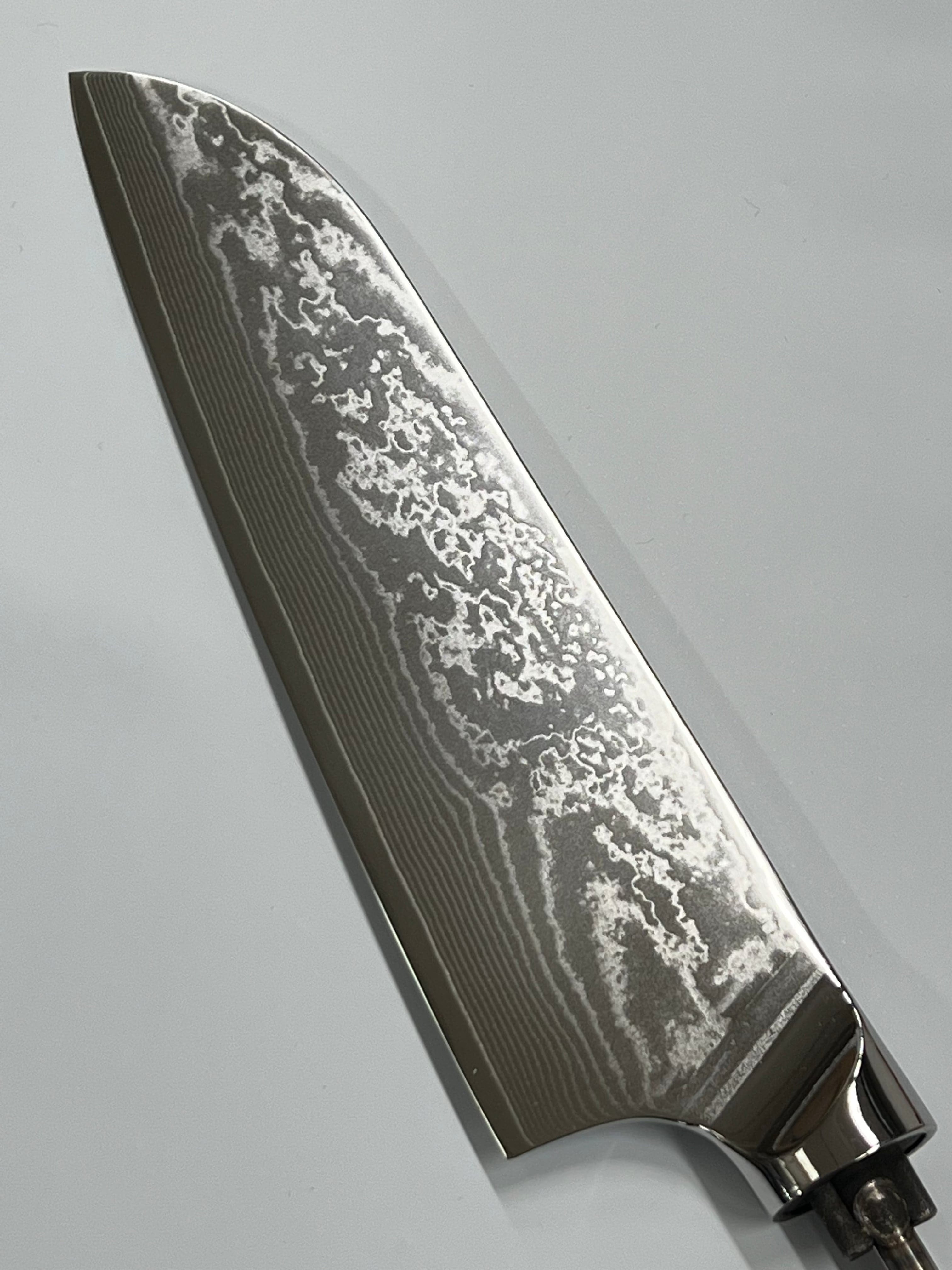 Santoku - Couteau de chef en acier damassé inoxydable 8" à soie filetée