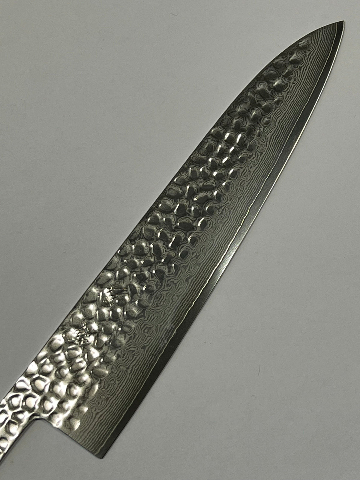 Lame de couteau japonaise forgée à la main Gyuto 210 VG10 Damas