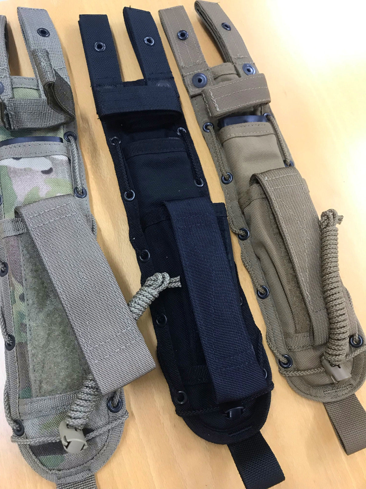 Étui de couteau utilitaire Combat Master