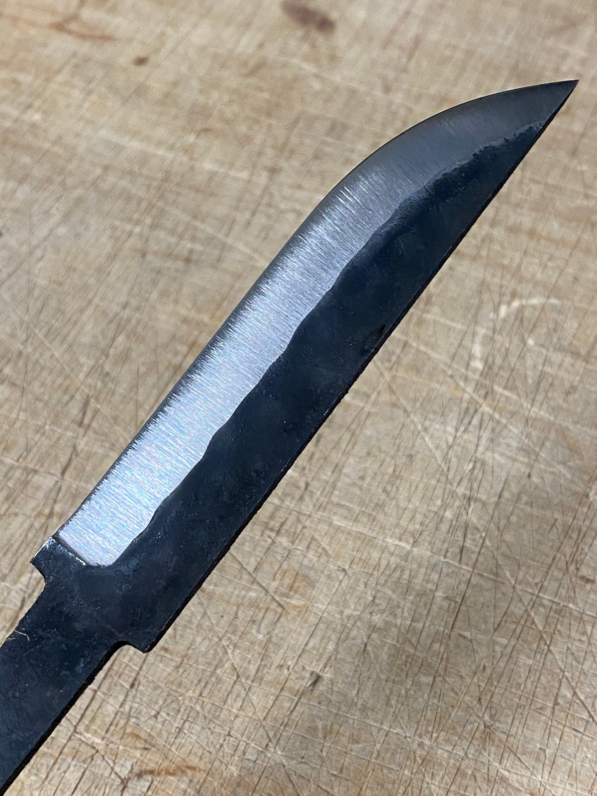 Lame de couteau finition martelée 108 mm