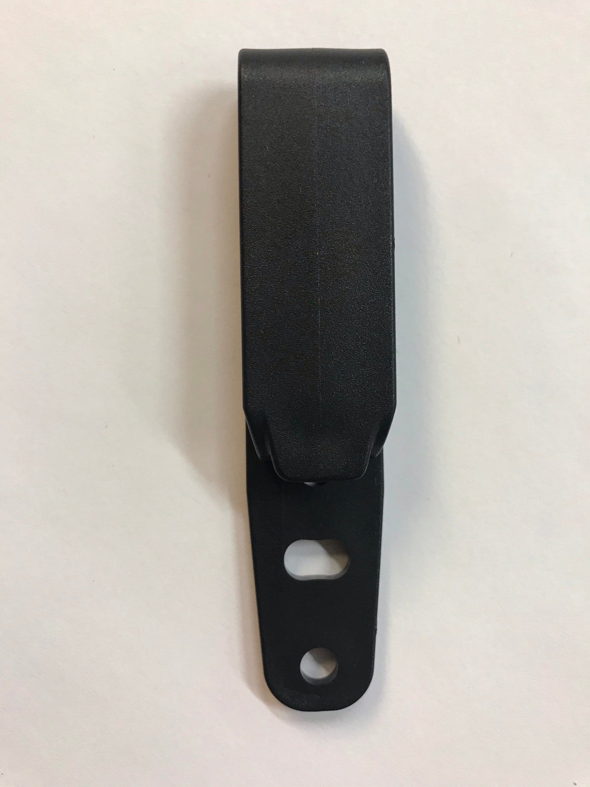Fixation de ceinture pour étui