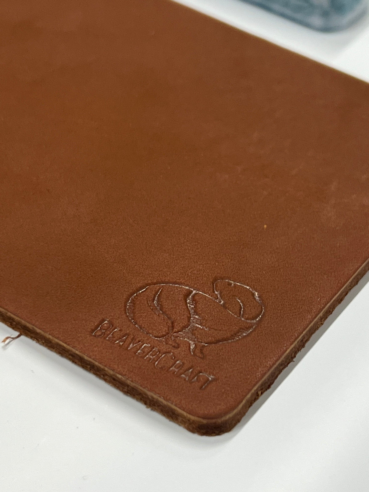 Cuir à affûter 200x75mm incluant 2 types de pâte à polir