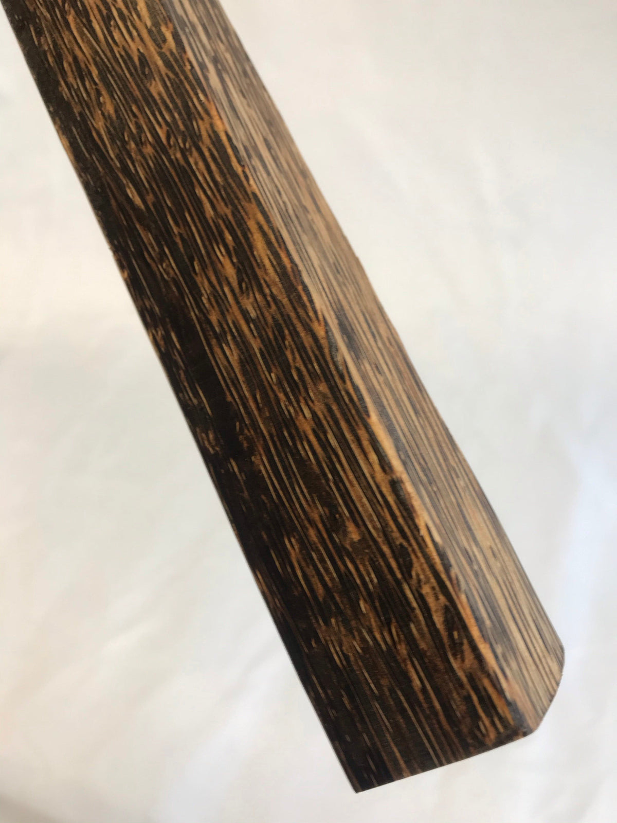 Manche en palmier noir 45 cm