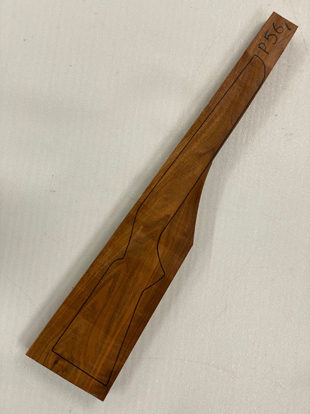 Ébauche de crosse de fusil noyer turc grade 3 P-56