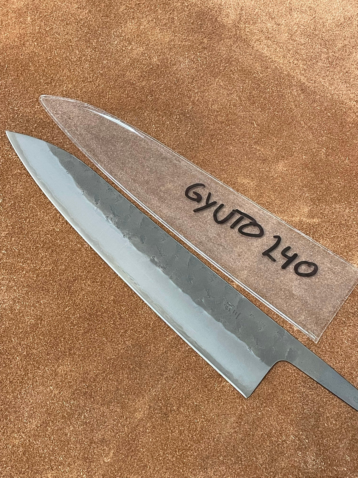 Lame de couteau japonaise forgée à la main Gyuto 240 Silver3